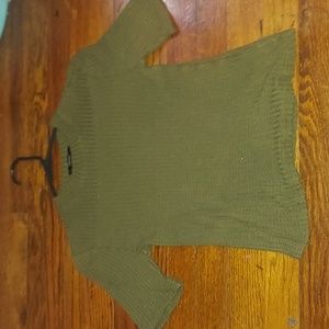 Forever 21 size small green shirt